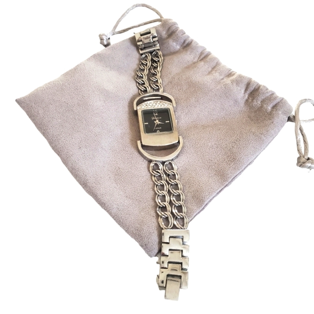Geneva Platinum / Stainless Steel Back / No. 7429 / Japan Movt